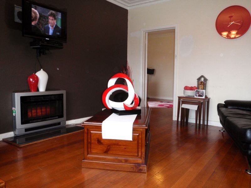 74 Isla Avenue, Glenroy VIC 3046