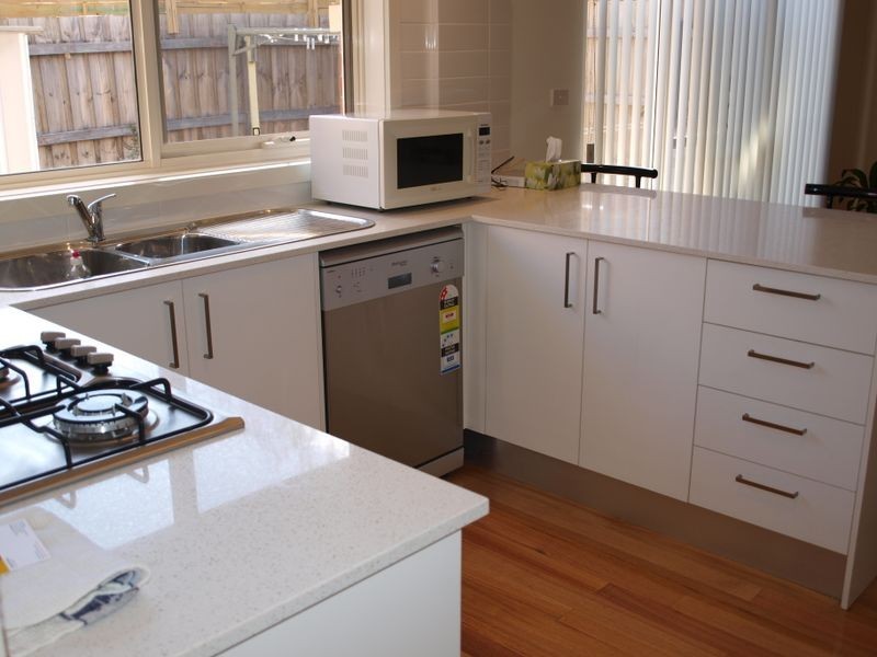 2/171 Melrose Drive, Tullamarine VIC 3043