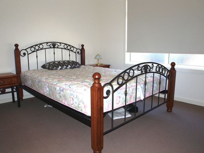 2/171 Melrose Drive, Tullamarine VIC 3043