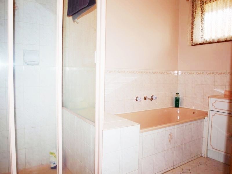 2 Oncidium Gardens, Keilor Downs VIC 3038