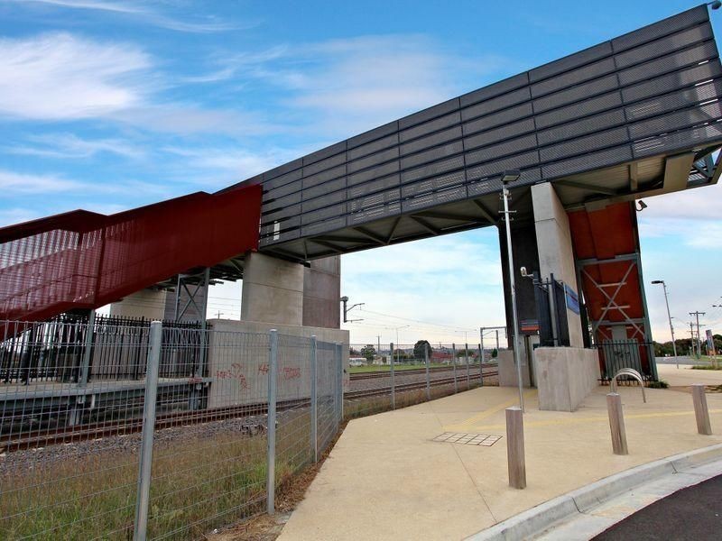 1/5 Lovat Court, Coolaroo VIC 3048