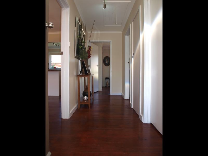 5/25 Broadmeadows Road, Tullamarine VIC 3043