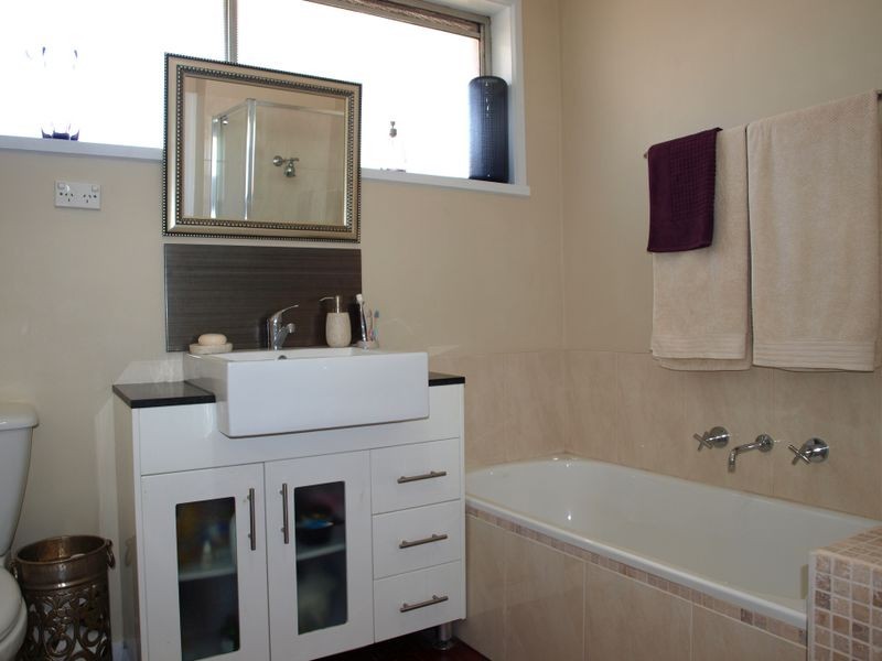 5/25 Broadmeadows Road, Tullamarine VIC 3043