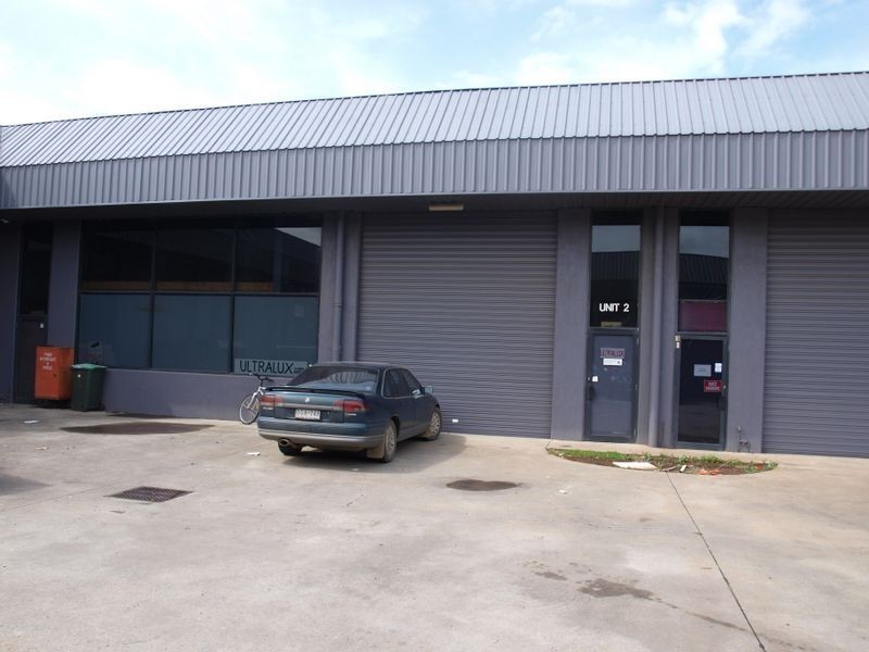 2/42 Barrie Road, Tullamarine VIC 3043