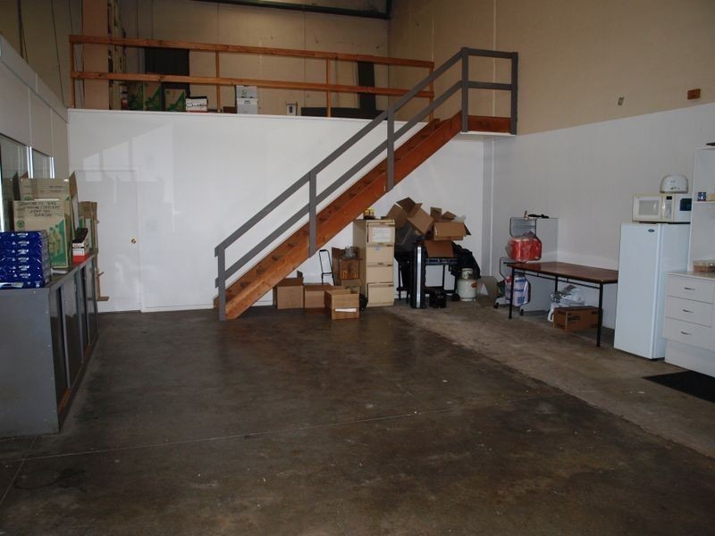 1/40 Barrie Road, Tullamarine VIC 3043