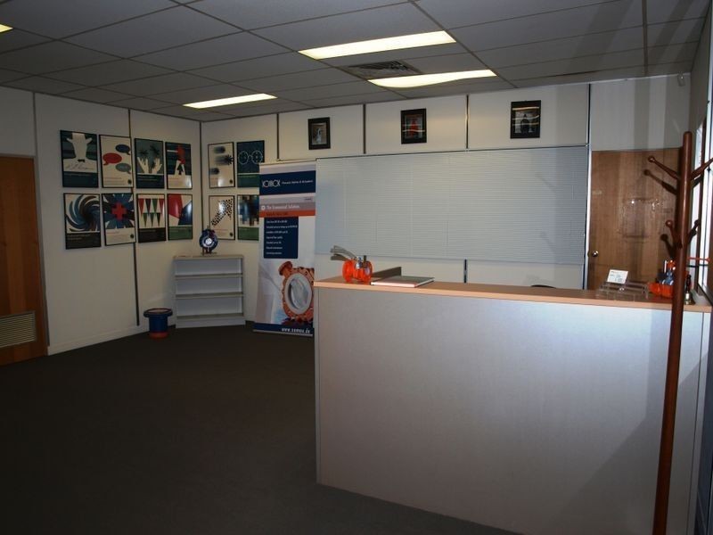 1/40 Barrie Road, Tullamarine VIC 3043