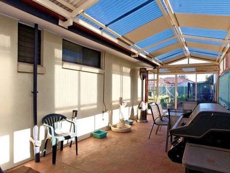 39 Bird Street, Deer Park VIC 3023