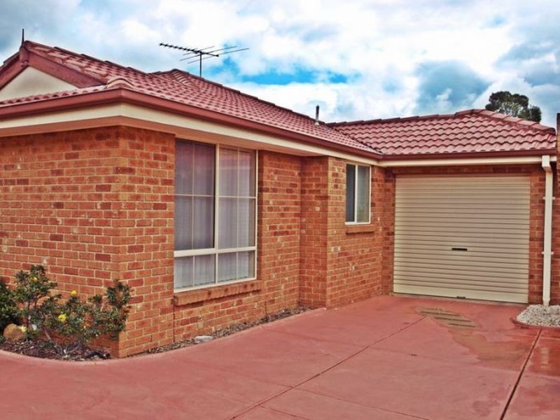 2/28 Marriot Road, Keilor Downs VIC 3038