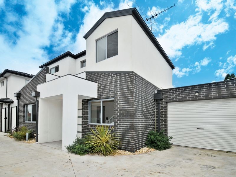 2/26 Tucker Street, Fawkner VIC 3060