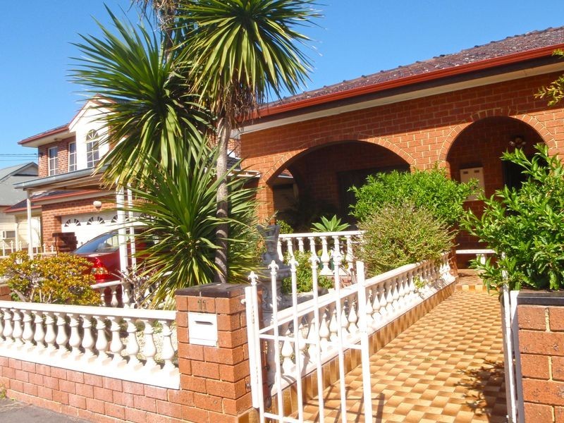 11 Centennial Ave, Brunswick West VIC 3055