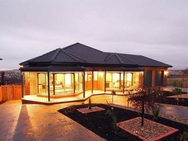 83 Parkside Rise, Craigieburn VIC 3064