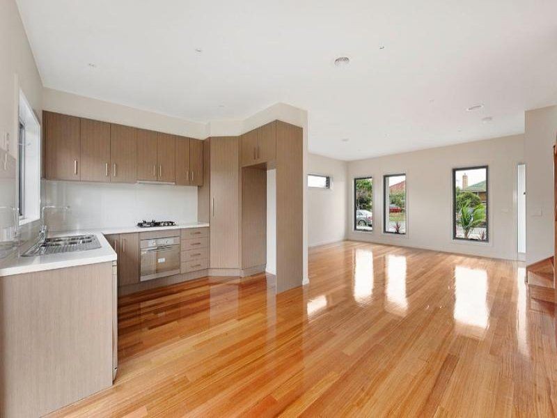 1/6 Nelson Court, Avondale Heights VIC 3034