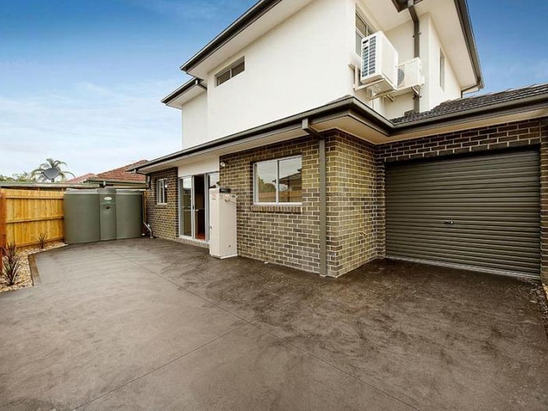 1/6 Nelson Court, Avondale Heights VIC 3034