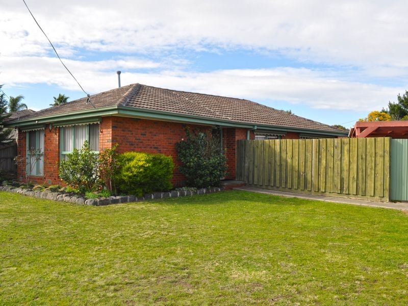 4 Marham Place, Tullamarine VIC 3043