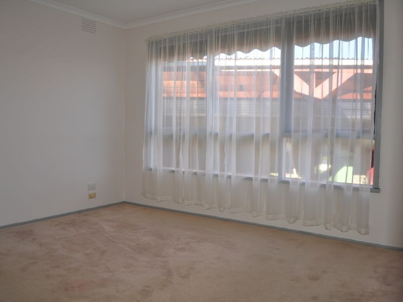 4 Marham Place, Tullamarine VIC 3043