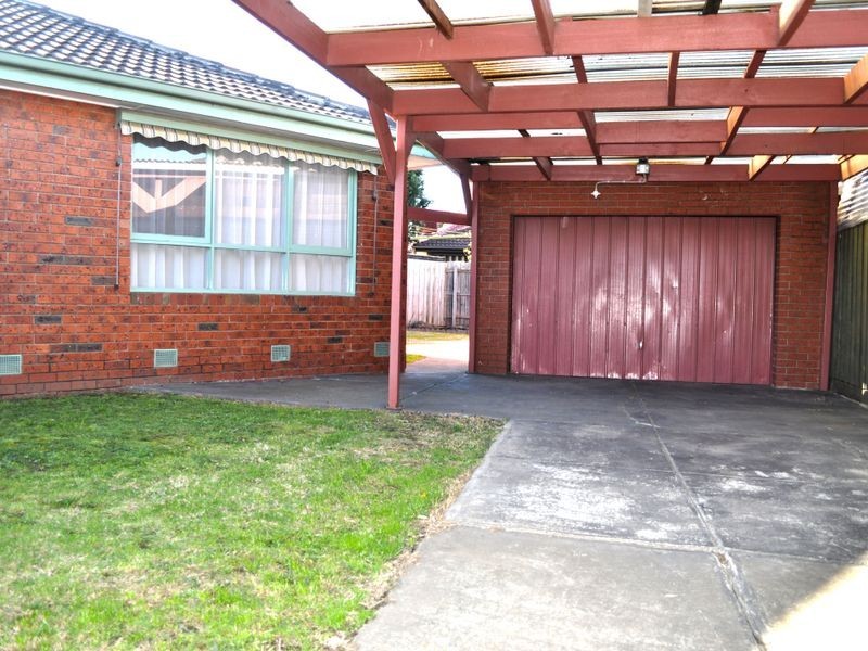 4 Marham Place, Tullamarine VIC 3043