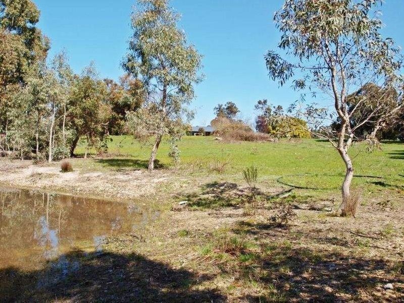 123 Mount Macedon Road, Macedon VIC 3440