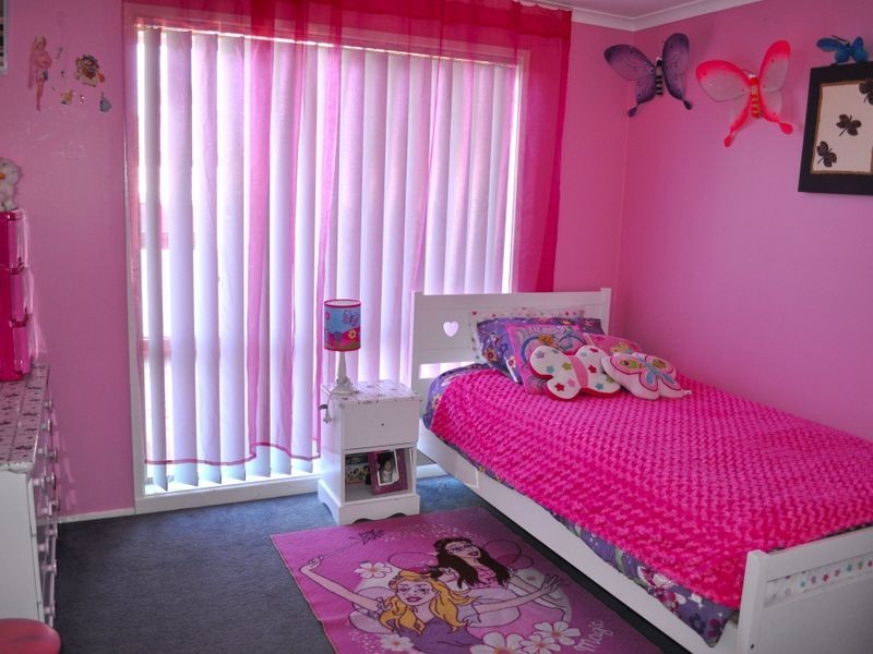 13 Yaralla Court, Meadow Heights VIC 3048