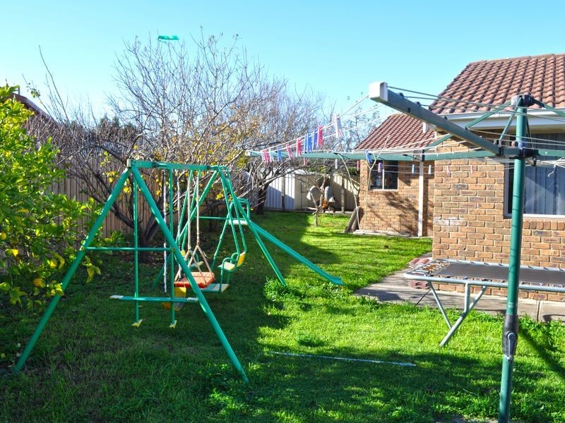 13 Yaralla Court, Meadow Heights VIC 3048