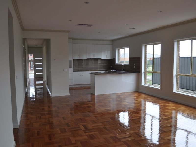 5 Penfold Street, Craigieburn VIC 3064