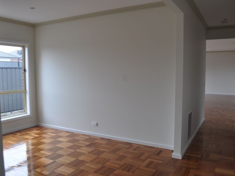 5 Penfold Street, Craigieburn VIC 3064