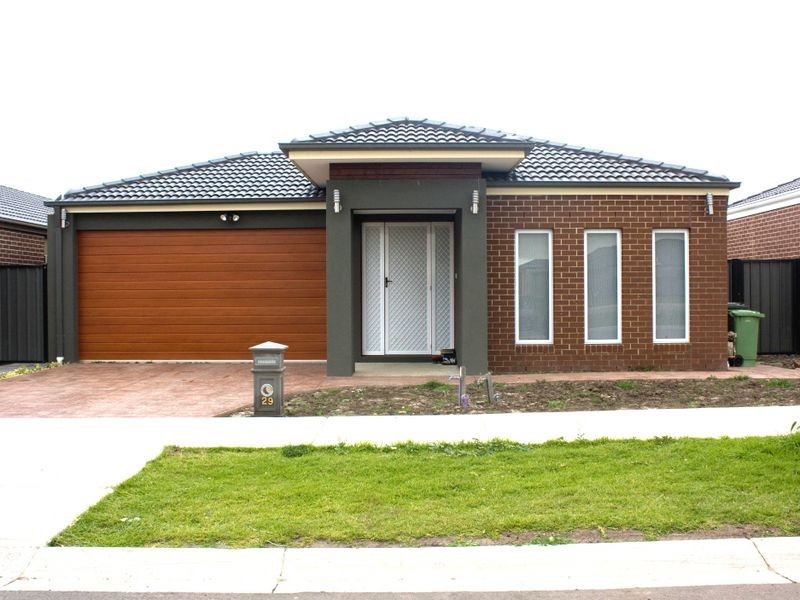 29 Glenbrae Street, Craigieburn VIC 3064