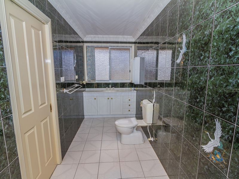 16 Aberdeen Avenue, Greenvale VIC 3059