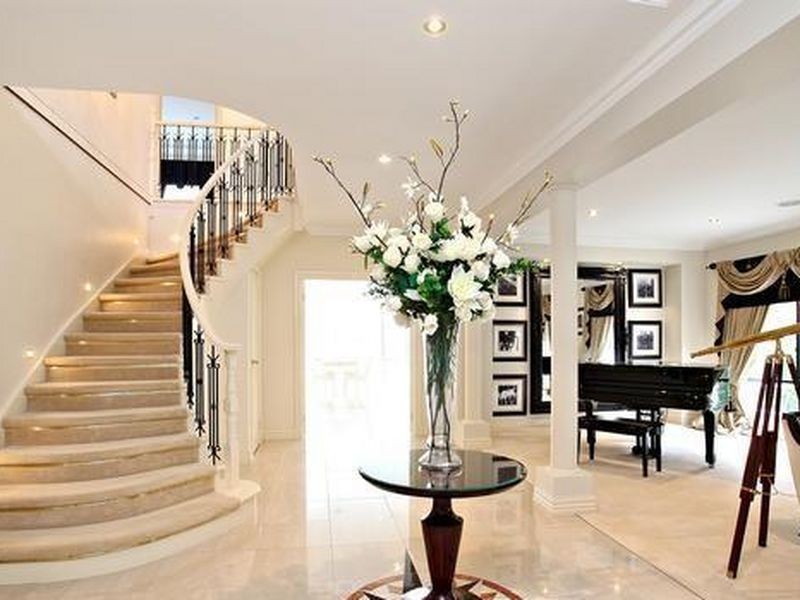 44 Malcolm Creek Parade, Craigieburn VIC 3064