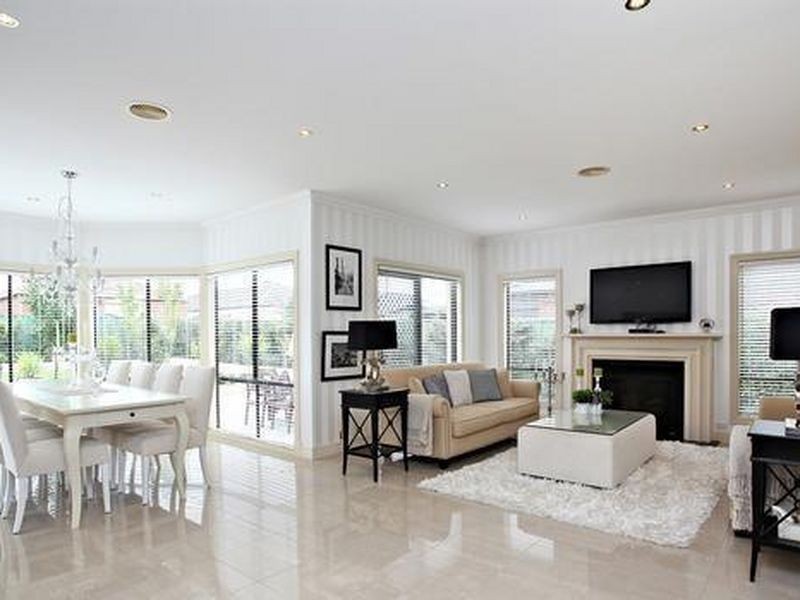 44 Malcolm Creek Parade, Craigieburn VIC 3064