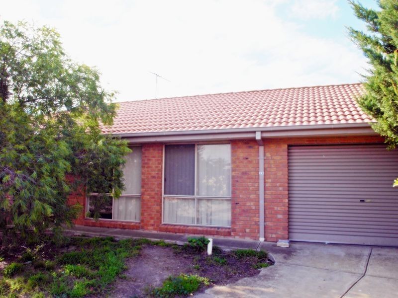 2/9 Chircop Close, Sydenham VIC 3037
