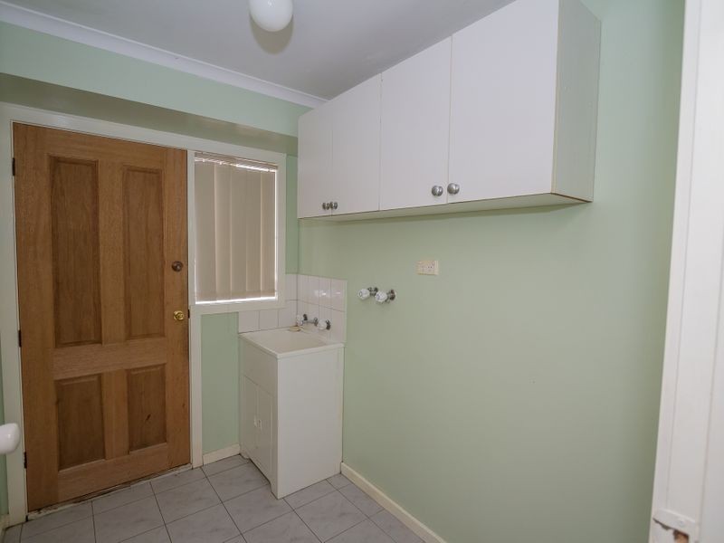 2 Eucalyptus Place, Meadow Heights VIC 3048