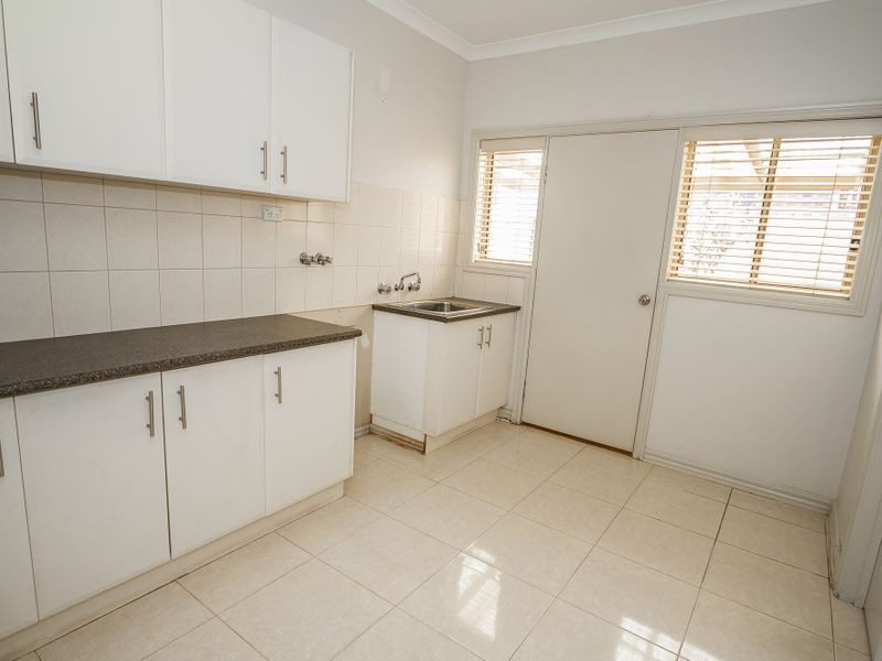 4 Wild Crescent, Roxburgh Park VIC 3064