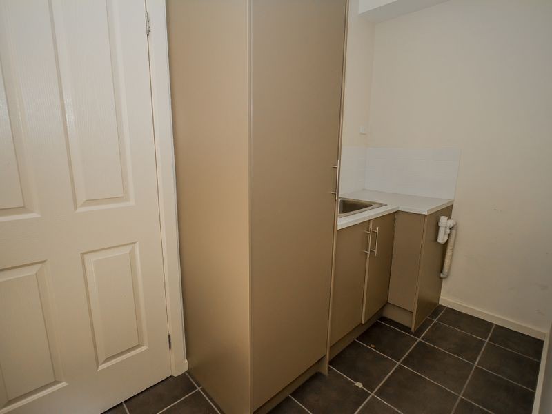 2/28 Ethel Street, Oak Park VIC 3046