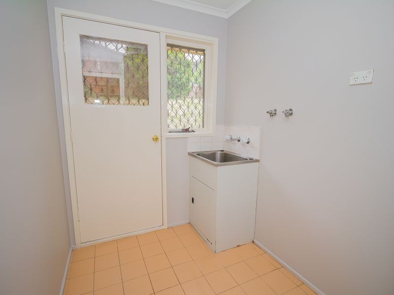 12 Green Valley, Meadow Heights VIC 3048