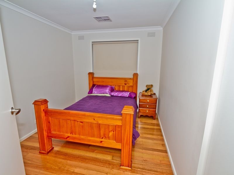 16 Gordon Street, Tullamarine VIC 3043