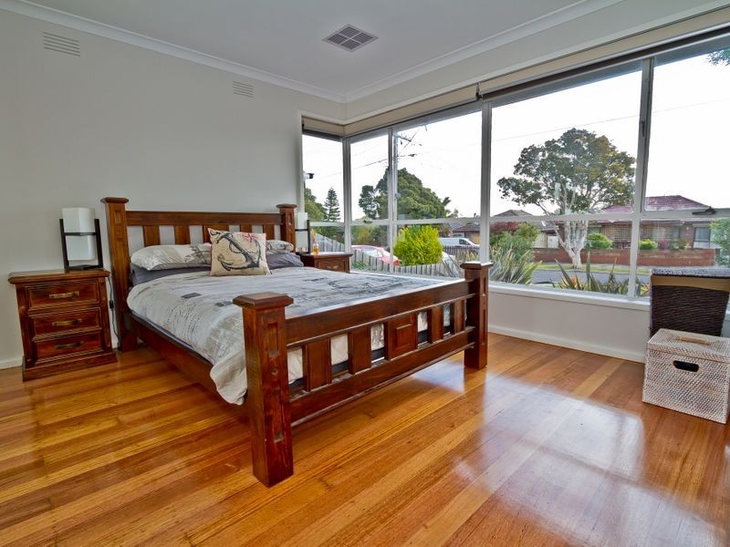 16 Gordon Street, Tullamarine VIC 3043