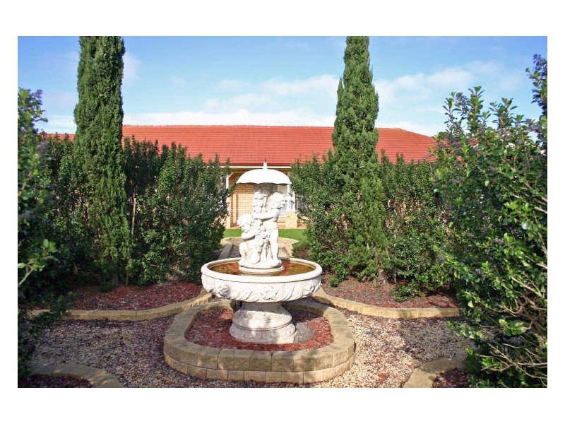 21 Highland Drive, Bowral NSW 2576