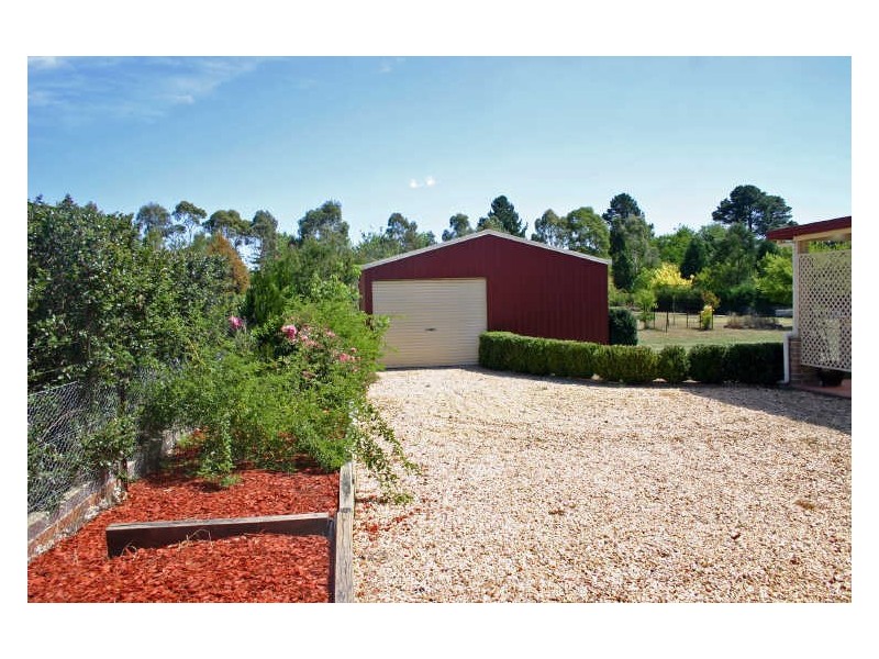 21 Highland Drive, Bowral NSW 2576