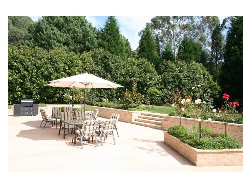 42 Charlotte Street, Burradoo NSW 2576