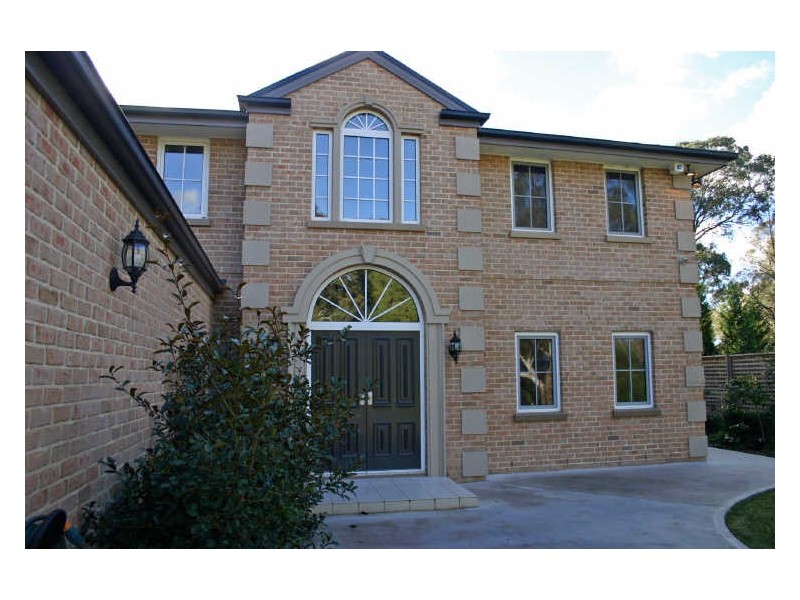 42 Charlotte Street, Burradoo NSW 2576