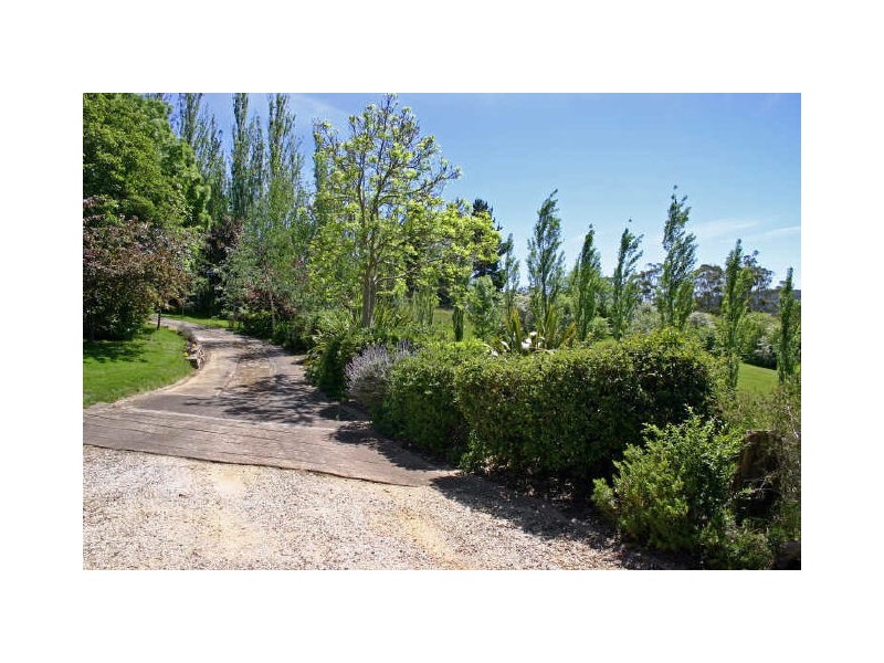 Jindalee/1 Orchard Road, Bowral NSW 2576