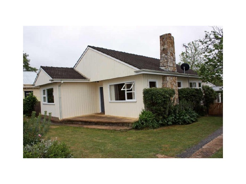 8 Park Road, Bowral NSW 2576