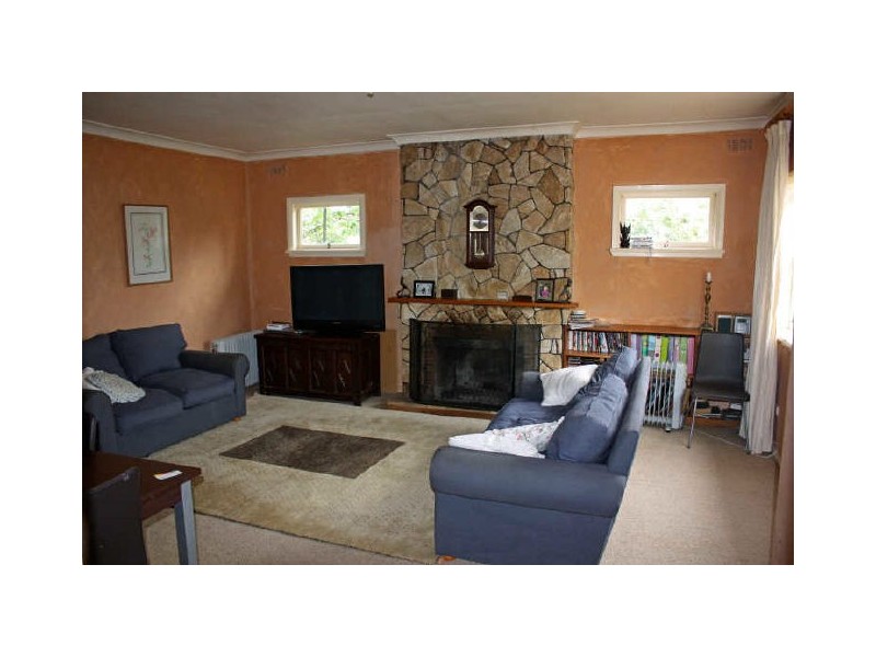 8 Park Road, Bowral NSW 2576