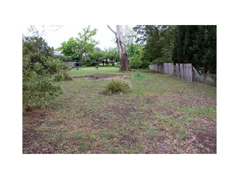 8 Park Road, Bowral NSW 2576