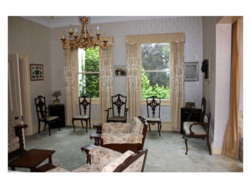 Maloya/18 & 18a Gladstone Road, Bowral NSW 2576