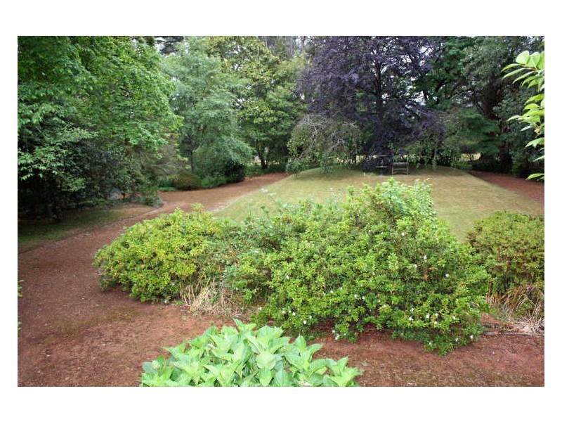 Maloya/18 & 18a Gladstone Road, Bowral NSW 2576