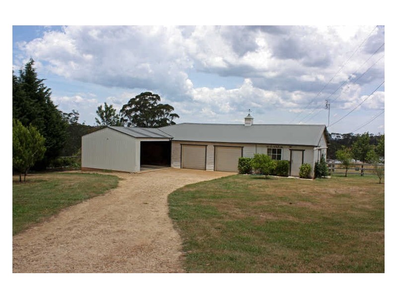 Foxhill Bundanoon Road, Exeter NSW 2579