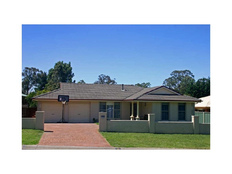 5 Links Place, Willow Vale NSW 2575