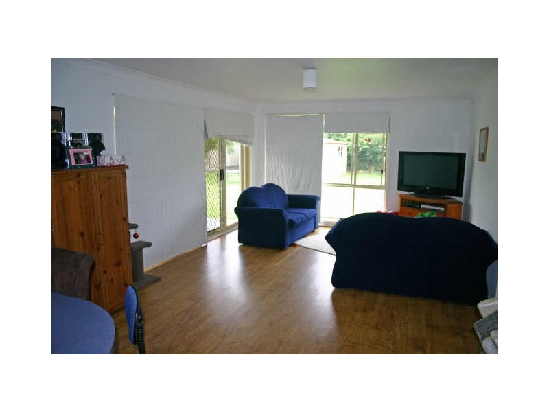 5 Links Place, Willow Vale NSW 2575