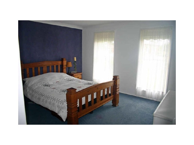5 Links Place, Willow Vale NSW 2575